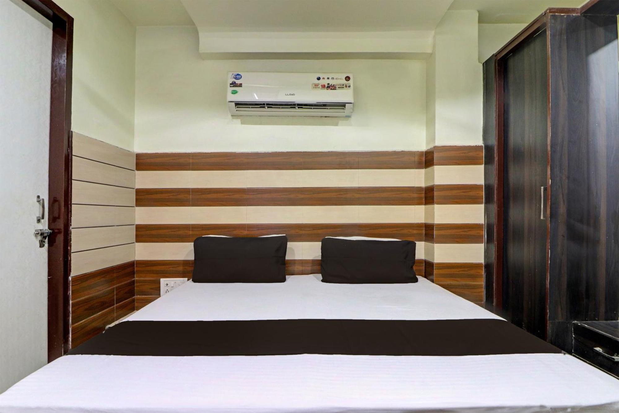 Collection O The Legend Hotel, Hisār Dış mekan fotoğraf